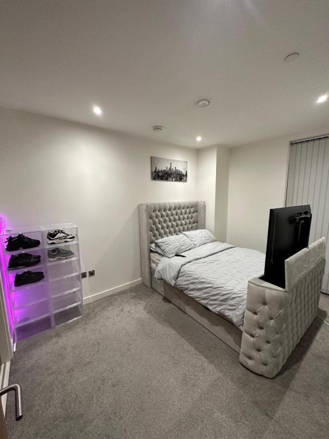 Luxury 1 Bedroom Apartment Media City Manchester Buitenkant foto