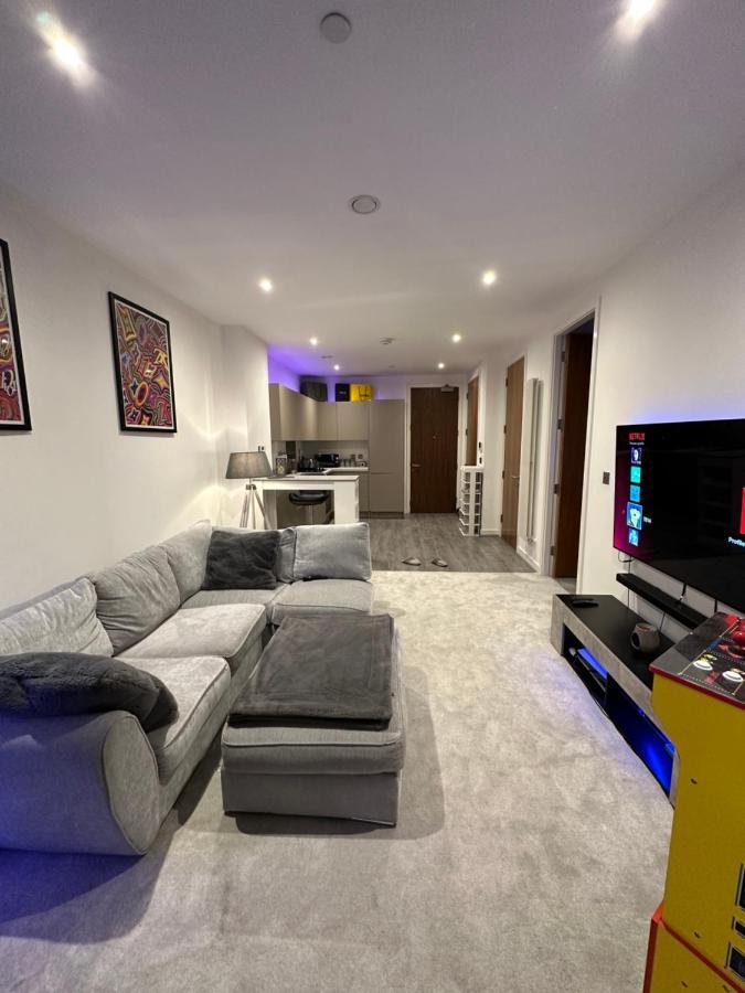 Luxury 1 Bedroom Apartment Media City Manchester Buitenkant foto